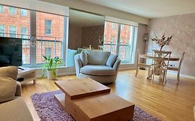 Merchant City Luxury 2 Bedroom Apartment With Secure Parking Available On Request