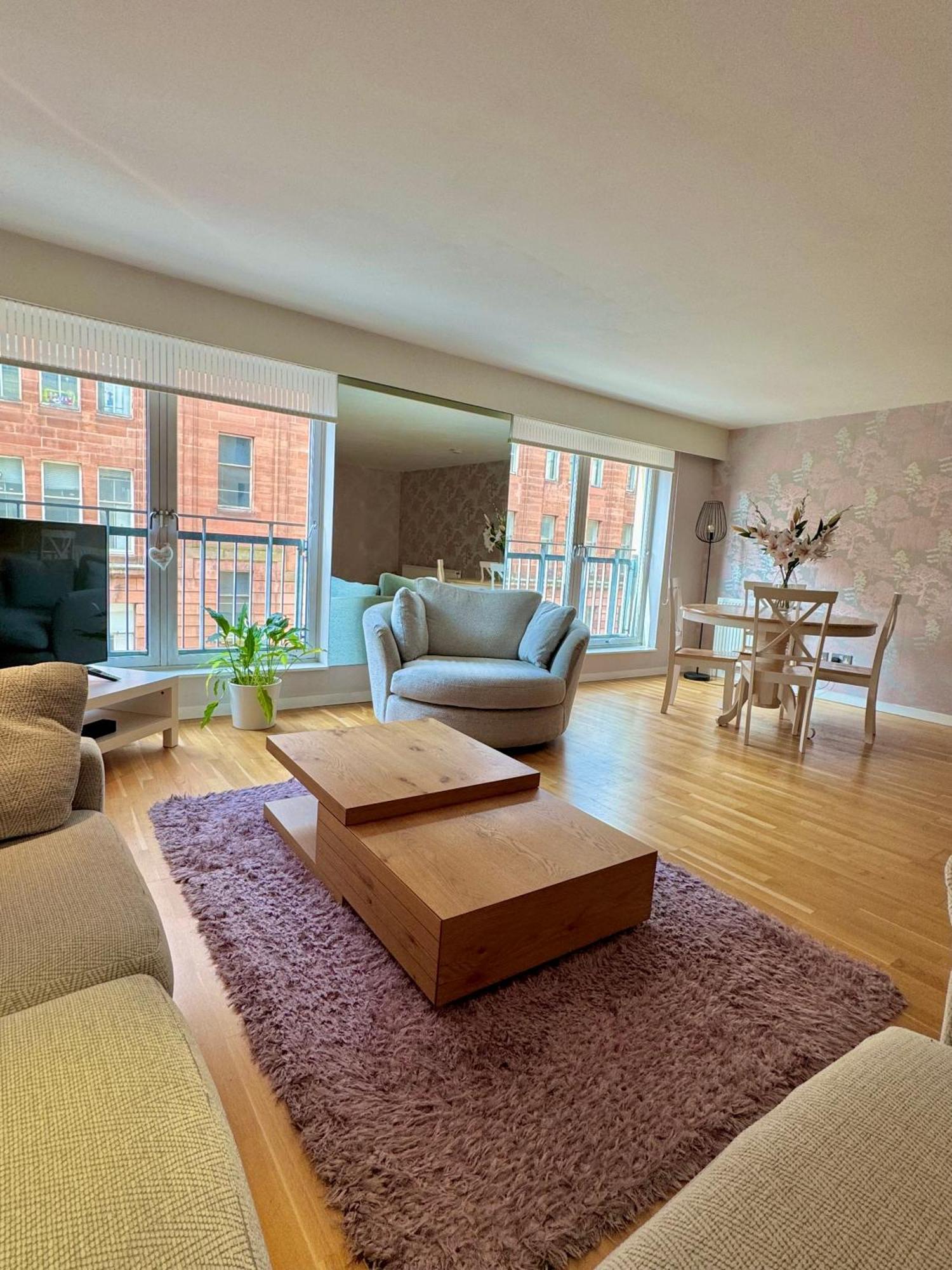 Merchant City Luxury 2 Bedroom Apartment With Secure Parking Available On Request Glasgow Exterior photo